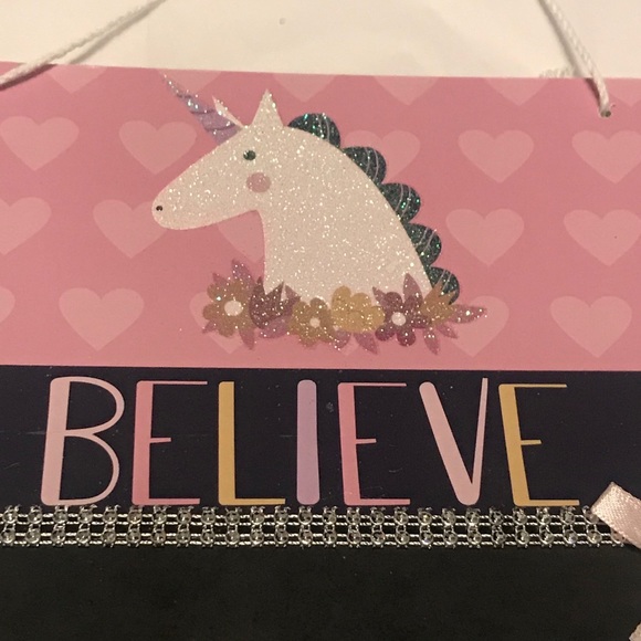 Unicorn "Believe" Hanging Write On Chalkboard - Picture 4 of 13